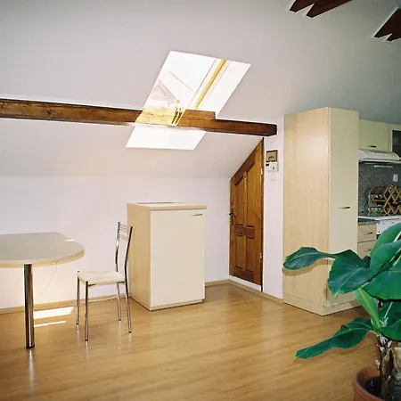 Appartement Silvia Komárno